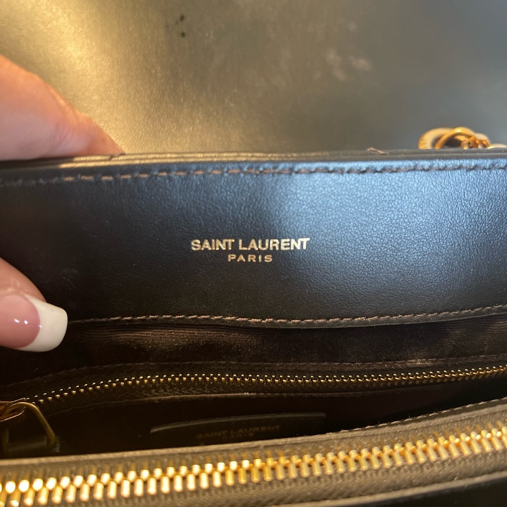 Medium Loulou Quilted Leather Shoulder Bag - Picture 9 of 12